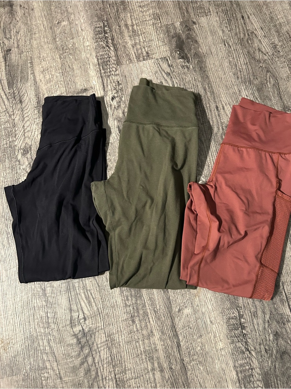 Aerie Leggings Bundle in Black, Olive Green & Rust